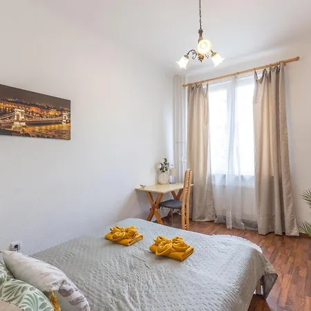 דירה Riverside Balcony With View To Danube בודפשט