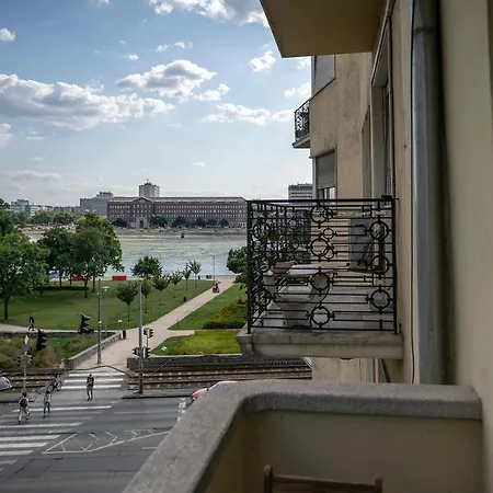 Riverside Balcony With View To Danube Budapest